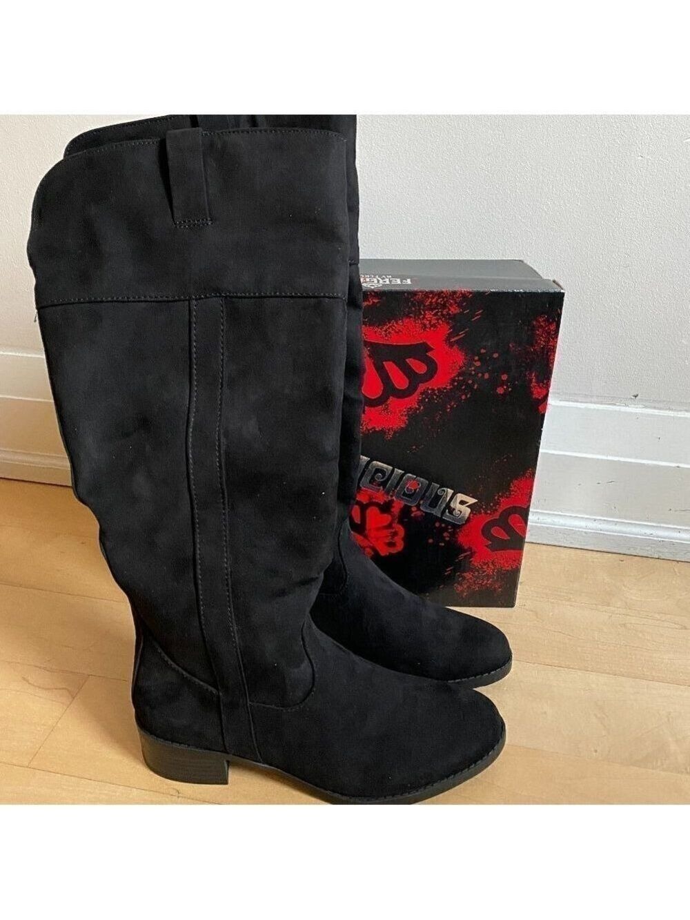 𝅺fergalicious BNIB black tall riding brown "zephyr"